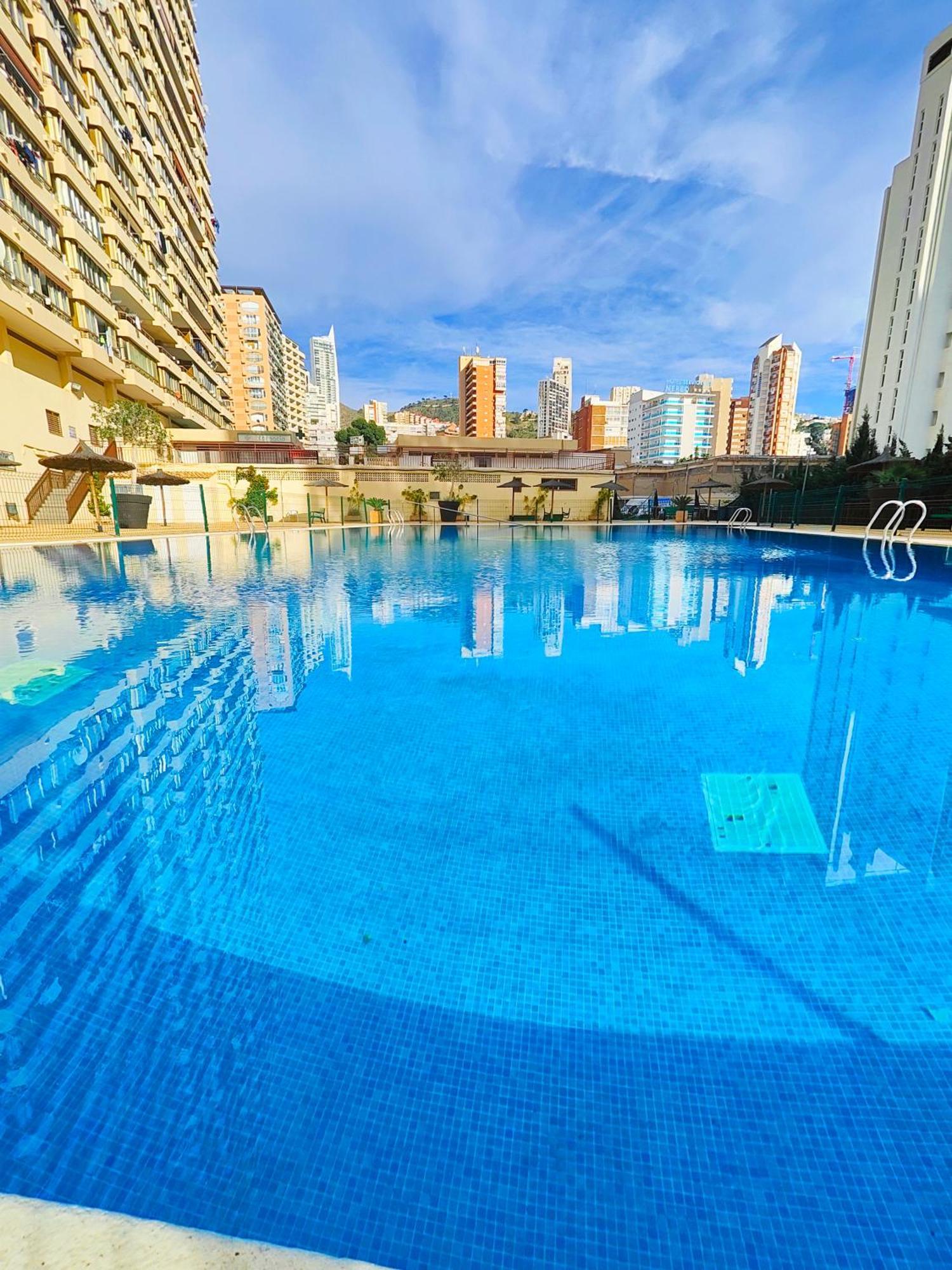 Acuarium Lux Apartment Benidorm Exterior photo